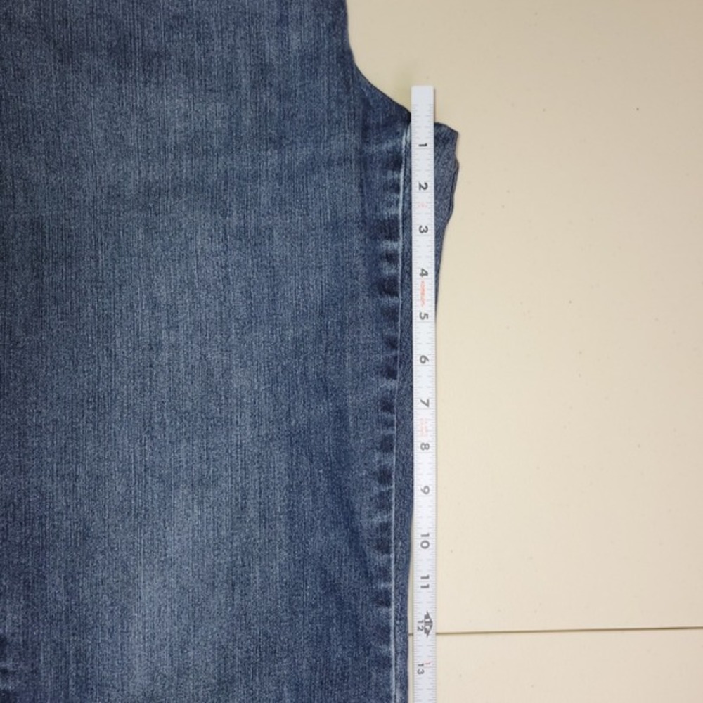 Gloria Vanderbilt Amanda Jeans Womens Size 16W Relaxed Fit Classic Blue‎ Denim - Picture 7 of 8